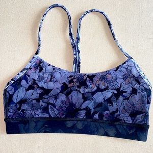 Size 4 lululemon sports bra. Floral